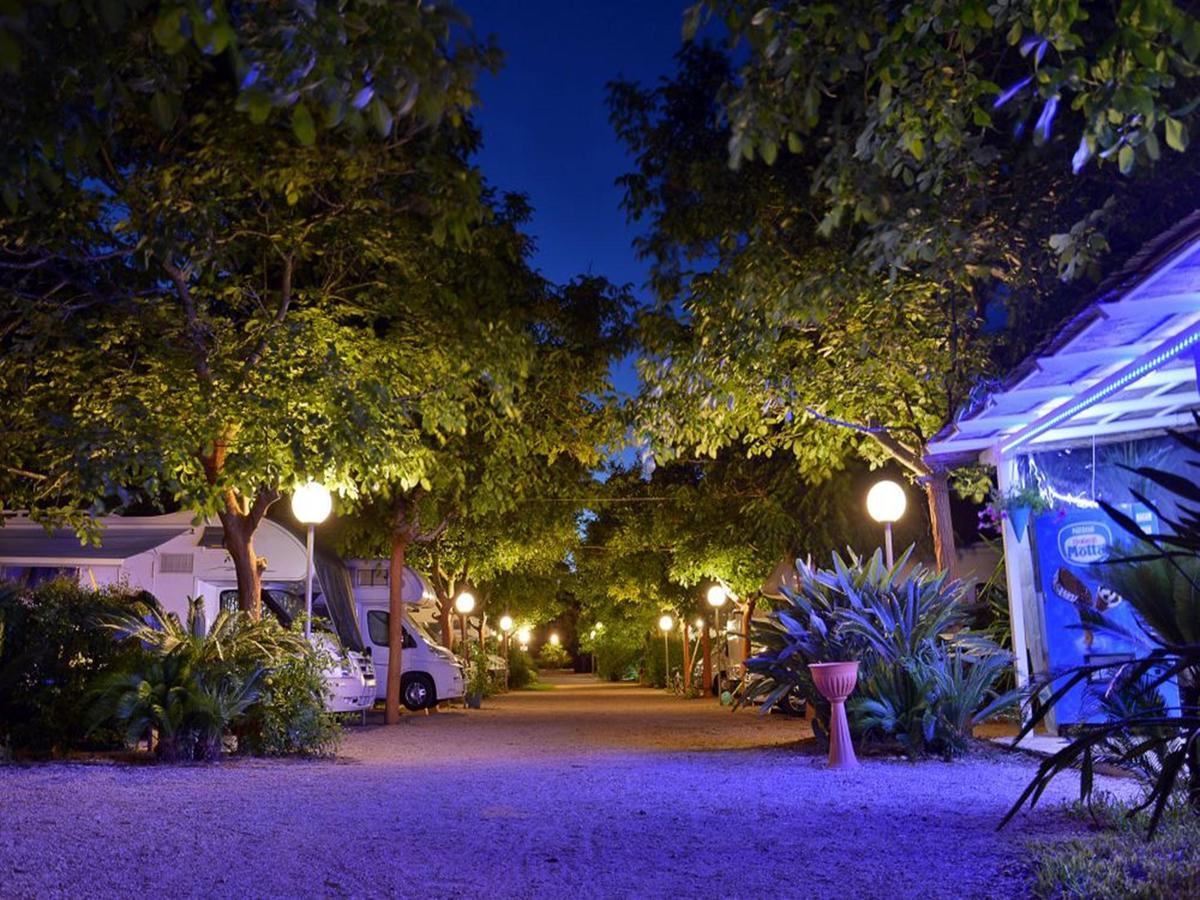 Masseria Lama トッレ・デル・オルソ エクステリア 写真